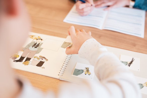 kind doet test met plaatjes